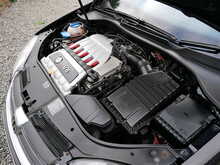 Volkswagen Golf 3.2 V6 R32 4Motion 5dr, Manual