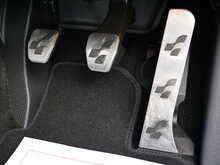 Volkswagen Golf 3.2 V6 R32 4Motion 5dr, Manual