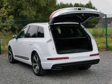 Audi Q7 3.0 TDI V6 S line Quattro, Tiptronic