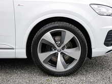 Audi Q7 3.0 TDI V6 S line Quattro, Tiptronic