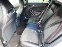 Mercedes-Benz A Class 1.6 A200 AMG Line (Executive) Automatic