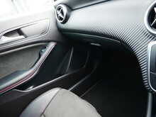 Mercedes-Benz A Class 1.6 A200 AMG Line (Executive) Automatic