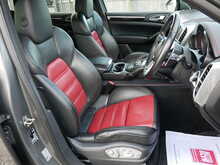 Porsche Cayenne 4.2TD V8 S TiptronicS 4WD Euro 6