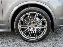 Porsche Cayenne 4.2TD V8 S TiptronicS 4WD Euro 6