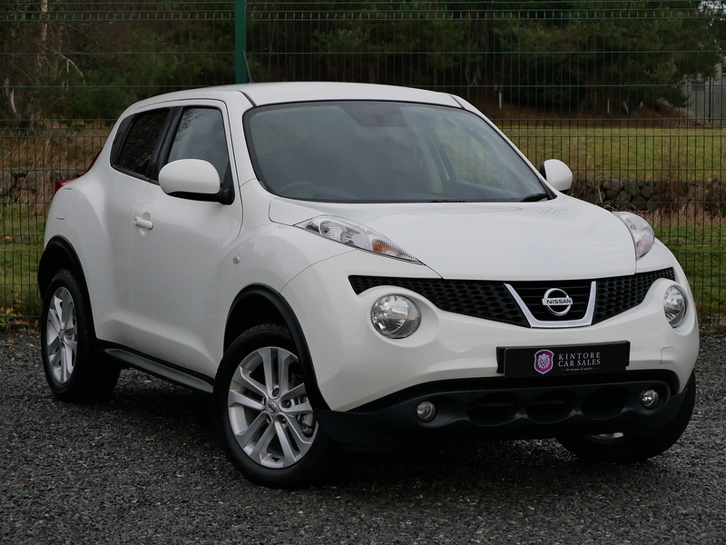 Nissan 1.6 Acenta Premium SUV, Manual 1.6 5dr SUV Manual Petrol