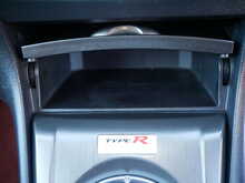 Honda Civic 2.0 i-VTEC Type R Championship White