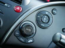 Honda Civic 2.0 i-VTEC Type R Championship White