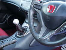 Honda Civic 2.0 i-VTEC Type R Championship White