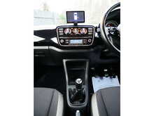 Volkswagen up! 1.0 High up! 5dr, Manual