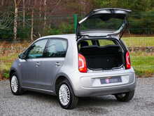 Volkswagen up! 1.0 High up! 5dr, Manual