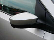 Volkswagen up! 1.0 High up! 5dr, Manual