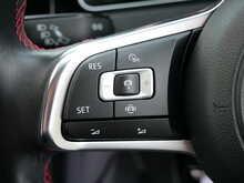 Volkswagen Golf 2.0 TSI GTI Performance 5dr, Manual