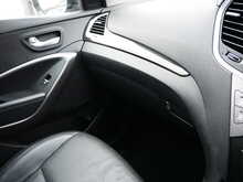 Hyundai Santa Fe 2.2 CRDi Premium 4WD, Manual