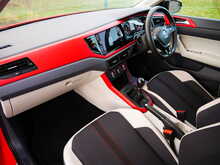 Volkswagen Polo 1.0 EVO beat Hatchback 5dr, Manual