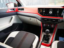 Volkswagen Polo 1.0 EVO beat Hatchback 5dr, Manual