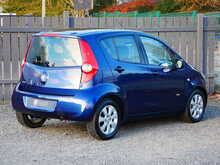 Vauxhall 1.2 16v Agila Design MPV