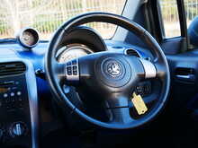 Vauxhall 1.2 16v Agila Design MPV