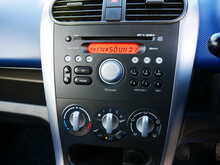 Vauxhall 1.2 16v Agila Design MPV