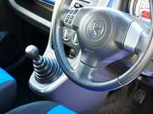 Vauxhall 1.2 16v Agila Design MPV