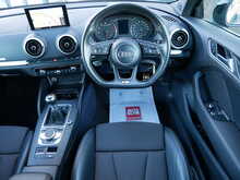 Audi A3 1.5 TFSI CoD Black Edition, Manual