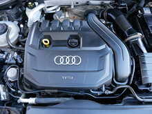 Audi A3 1.5 TFSI CoD Black Edition, Manual