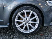 Audi A3 1.5 TFSI CoD Black Edition, Manual