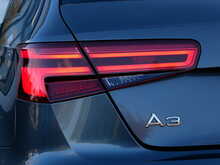 Audi A3 1.5 TFSI CoD Black Edition, Manual