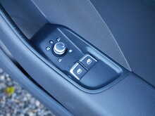 Audi A3 1.5 TFSI CoD Black Edition, Manual