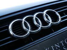 Audi A3 1.5 TFSI CoD Black Edition, Manual