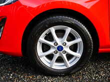 Ford Fiesta 1.1 Ti-VCT Zetec Hatchback, Manual