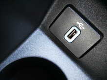 Ford Fiesta 1.1 Ti-VCT Zetec Hatchback, Manual