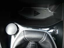 Ford Fiesta 1.1 Ti-VCT Zetec Hatchback, Manual