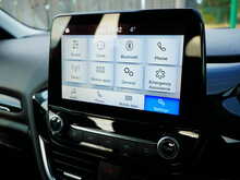 Ford Fiesta 1.1 Ti-VCT Zetec Hatchback, Manual