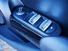 MINI Hatch 2.0 Cooper SD Seven Hatchback, Manual