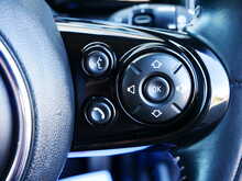 MINI Hatch 2.0 Cooper SD Seven Hatchback, Manual