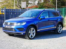 Volkswagen Touareg 3.0 TDI V6 BlueMotion Tech R-Line Plus Automatic