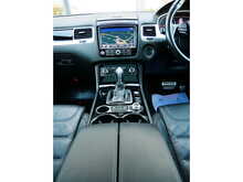 Volkswagen Touareg 3.0 TDI V6 BlueMotion Tech R-Line Plus Automatic