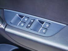 Volkswagen Touareg 3.0 TDI V6 BlueMotion Tech R-Line Plus Automatic