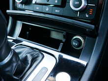 Volkswagen Touareg 3.0 TDI V6 BlueMotion Tech R-Line Plus Automatic