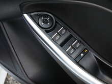 Ford Focus 2.0T EcoBoost ST-3 Hatchback, Manual