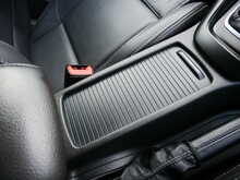 Ford Focus 2.0T EcoBoost ST-3 Hatchback, Manual