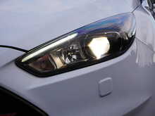 Ford Focus 2.0T EcoBoost ST-3 Hatchback, Manual