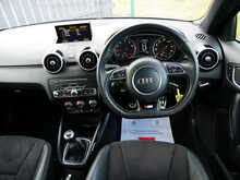 Audi A1 1.4 TFSI CoD Black Edition Sportback, Manual