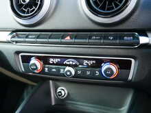 Audi A3 2.0 TDI S line Sportback, S-Tronic [Euro 6]