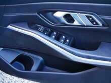 BMW 3 Series 2.0 320d M Sport Saloon xDrive Automatic [Euro 6]