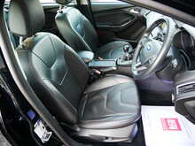 Ford Focus 2.0 TDCi Titanium X Hatchback, Manual