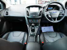 Ford Focus 2.0 TDCi Titanium X Hatchback, Manual