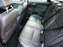 Ford Focus 2.0 TDCi Titanium X Hatchback, Manual