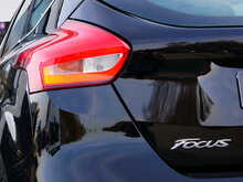 Ford Focus 2.0 TDCi Titanium X Hatchback, Manual