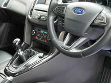 Ford Focus 2.0 TDCi Titanium X Hatchback, Manual
